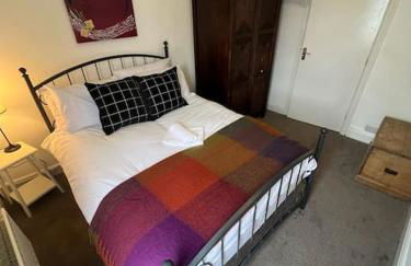 6 bed house - 12 minutes to City Centre - Foto 20