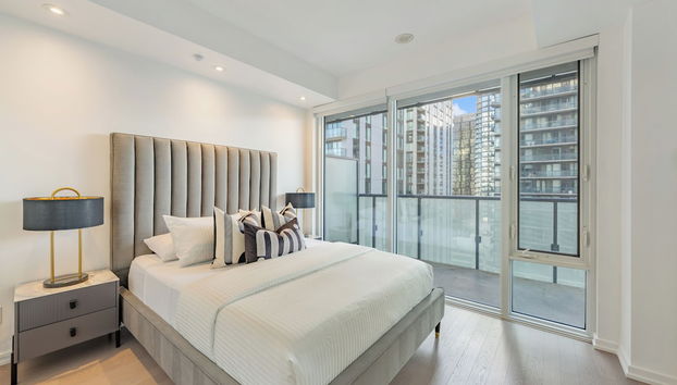 Mövenpick Suites - Downtown Toronto - Foto 5, Habitación