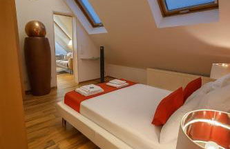 Zentrale Maisonette mit Büro & Parkplatz - Foto 5