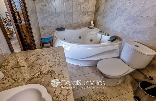 Away-from-it-all, Exceptional Sea Views Sleeps 10 - Foto 29