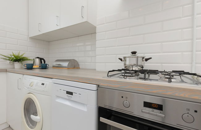 Bałuckiego Apartment Warsaw by Renters - Photo 10