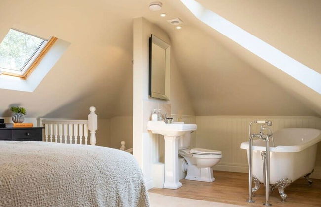 Luxurious 4 Bedroom Vineyard Villa Stanlake Park - Foto 42