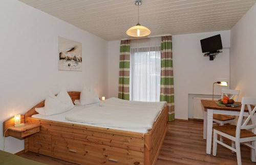 Dangl GbR, Gästehaus Sonnenhof - inkl. Chiemgau Karte - Photo 19