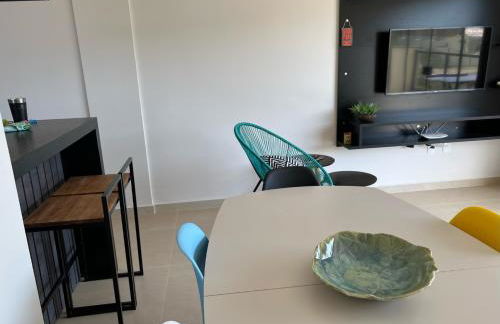 Encanto de apartamento, novo! A 290 metros da praia do Canto Grande! - Photo 14