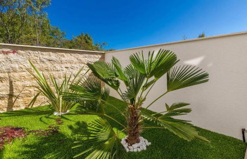 Nice Home In Linardici With Wifi - Photo 19