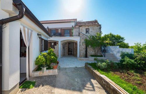 Holiday Home with jacuzzi - by TA Leut Agency - Foto 24