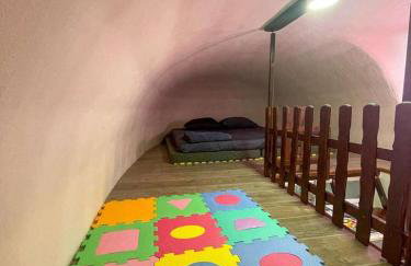 Mushroom house - Sleeps 4 - Pets Ok - Parking - Foto 31