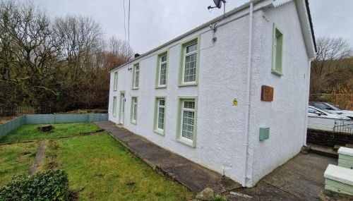 Lewis Gethin House, Newly renovated cottage sleeps 9, close to bike park wales - Foto 2, Garden