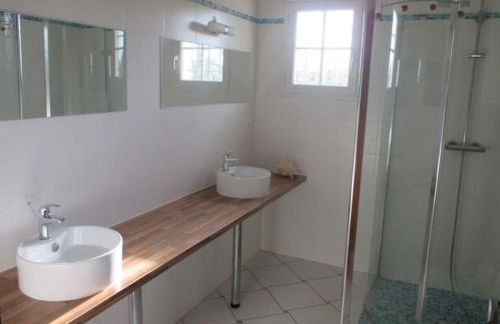 Belle villa provençale piscine terrain - Photo 60