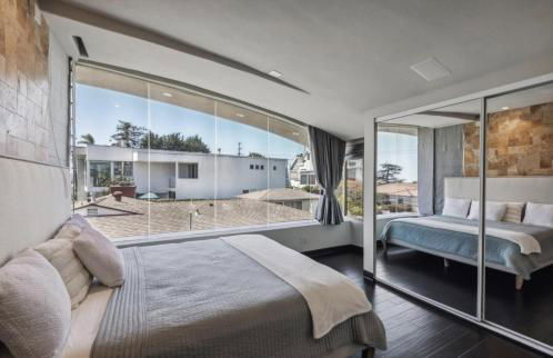 The Wave House! Custom Gem with Panoramic Views, Fire Pit, BBQ, Pool Table - Foto 12