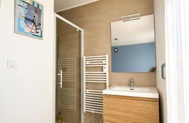 Plein centre Auray - Grand duplex 2 suites avec terrasse ensoleillée - Photo 11