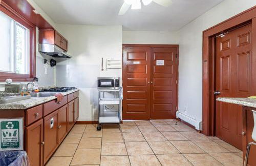 1 Bus Stop To NYC-Hot Tub-EWR Airport-Free Parking - Foto 38