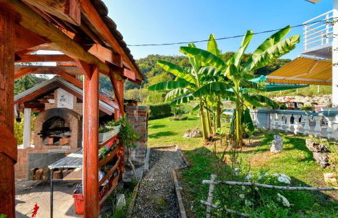 Awesome Home In Nespes - Foto 14