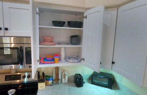 King Bed - Hot Tub, 3 Queens, Home away from home - Foto 19