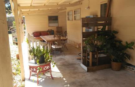 1 Beige Cozy Bungalow or 1 White Cozy Efficiency Cottage in Titusville - Foto 17