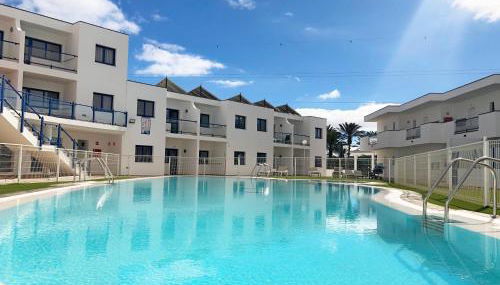 Apartamento Vilem & Piscina, Wi-Fi - Photo 2, sunbed