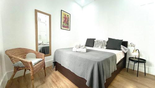 Appartement Neuf avec Rooftop 69 M2 - STAYINSEVILLE - Foto 2, wardrobe