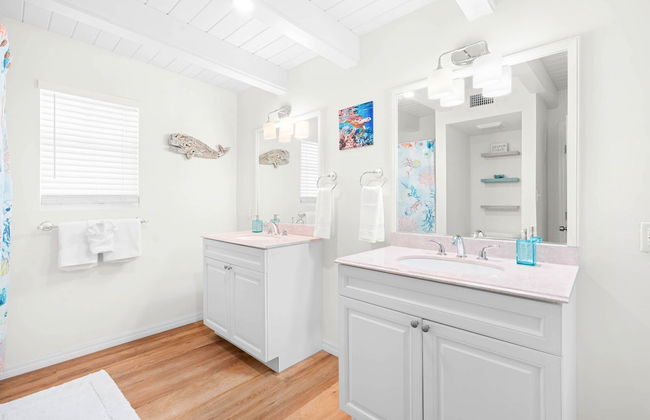 Seabreeze Cove Waterfront Gem 38 Foot Dock Cabana Club - Foto 57