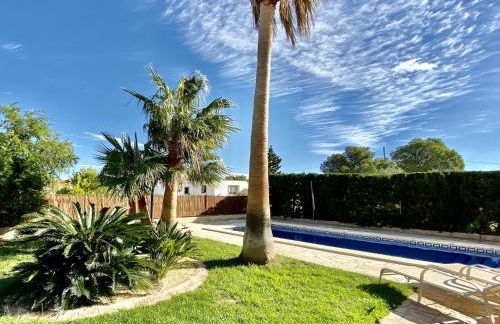 Villa Martina 4 bedroom villa with air conditioning & private swimming pool ideal for families - Foto 23