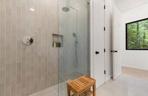 Modern Family Retreat in the Catskills Wilderness - Foto 27