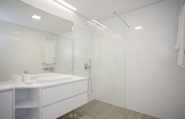 Liiiving in Porto - Luxury River View Apartment I - Photo 43