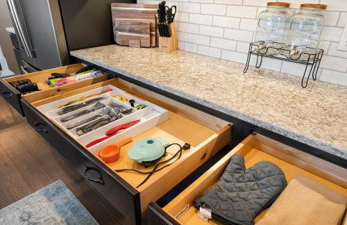 Spacious Country Farmhouse Retreat, Sleeps 16, Pool, Movie Room - Foto 33