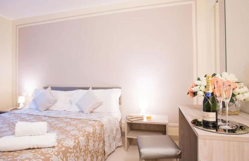 Ossuccio Grande C home with pool sleeps 12 by Italian Apartments - Foto 66