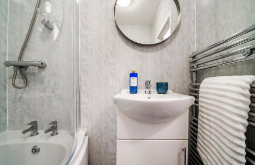 2 Bedroom House near Durham with Countryside Views - Photo 39