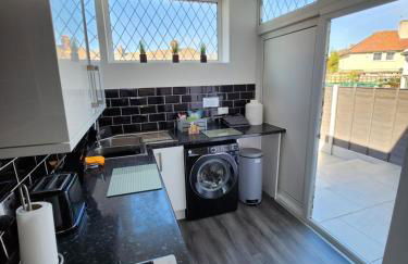 Delightful newly renovated 3-bed house with garden beach hut - Foto 20