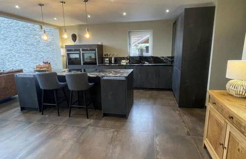 Pendle View Sleeps 8 With Hot Tub - Foto 86