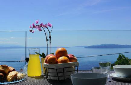Val Apartment - Four Seasons Escape with sea view and swimming pool - Foto 9