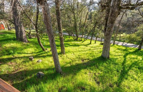 New Listing- Hobbit House @ Yosemite w/spa/firepit/unique - Foto 43