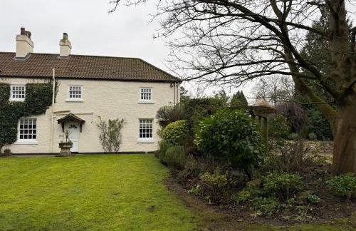 West Cottage, Free Breakfast supplied with free range eggs With log burner - Foto 2