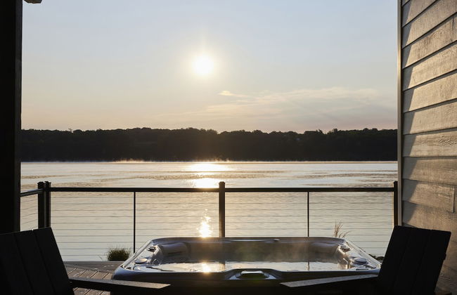 Hudson River Way by Woodstock Way Hotel - Photo 64