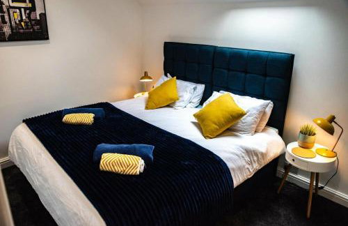 5 Bedrooms, Pool Table, Sleeps 10, Contractor Stays, Family Gatherings - Secure Free Parking - Foto 26