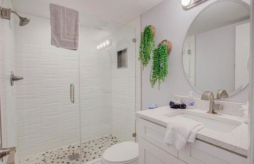 Beautiful Ocean Side 2 Bedroom Condo with Pool - Foto 56