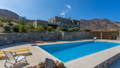 Spacious 6 Bdrm Stone Villa With Pool - Foto 3