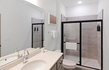 Landing Stylish 2BD Gym Clubhouse - Photo 17