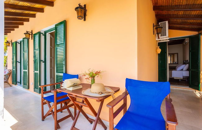 Villa Elia Large Private Pool Walk to Beach Sea Views A C Wifi Car Not Required - 1978 - Foto 34