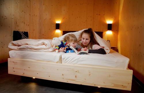 Bio-Seehotel Chalets - Photo 8