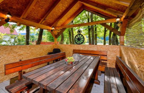 Lovely Home In Frkasic - Photo 14