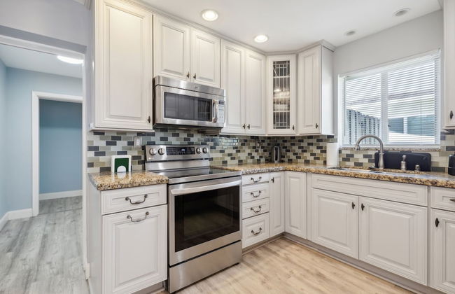 Private Villa With Pool And Sauna 5 Bedroom Home by RedAwning - Foto 11