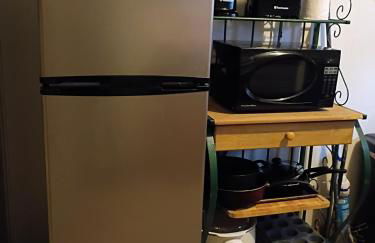 Rustic Cozy Cabin Getaway Close to Town - Foto 13