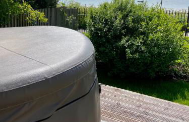 Cosy Coastal 2-Bedroom Cottage with Hot Tub and Log Burner - Foto 42