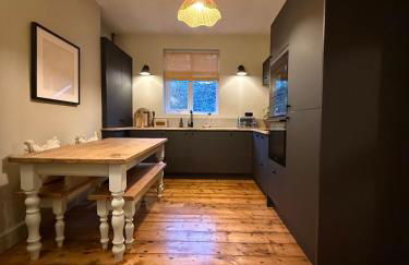 Montagu Apartment - St Leonards-on-Sea - Luxurious 2 bed Coastal Stay - Foto 24