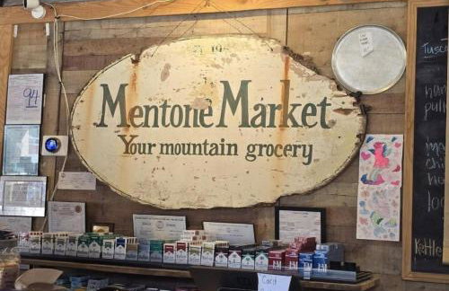 2 Homes Mentone Getaway - Riverfront & Near Parks - Foto 44