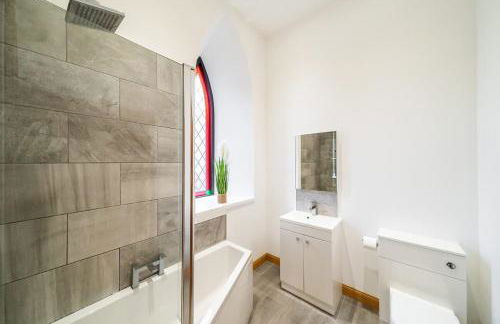 The Church Front - Photo 31