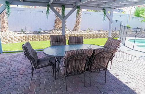 VacationHome with Spa Pool & Relaxing Gardenyard - Foto 17