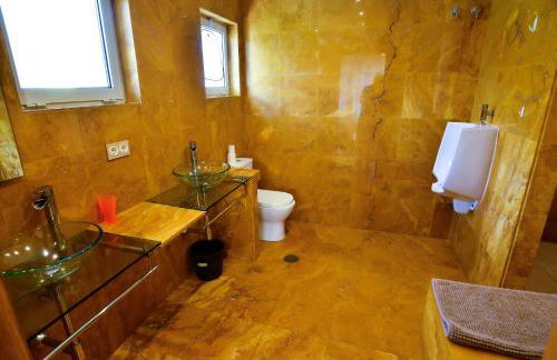 Alcazaba Beach Apartment 3302 - Photo 11