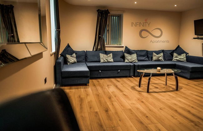 Contractor Bookers at Infinity Apartments - Foto 73